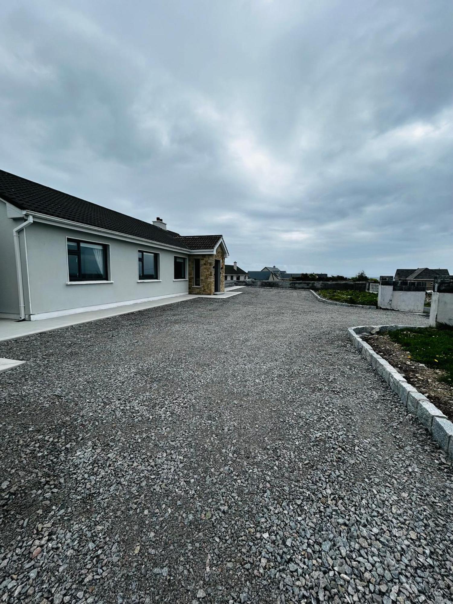 Ocean View House -connemarra